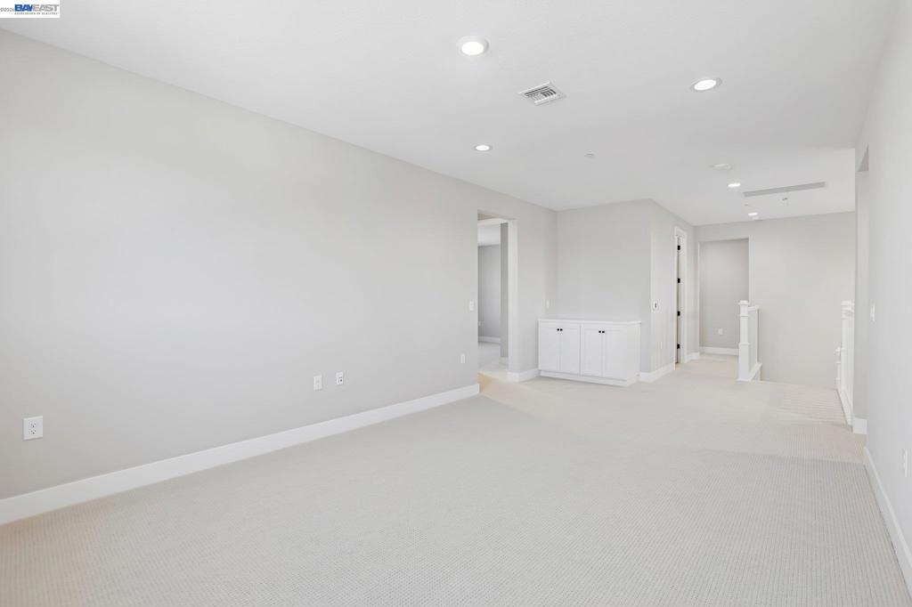 421 Trellis Way Property Photo 18