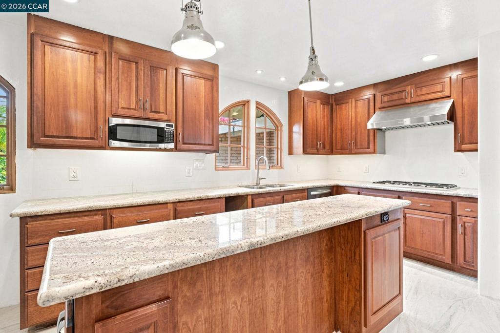126 Peake Pl Property Photo 13