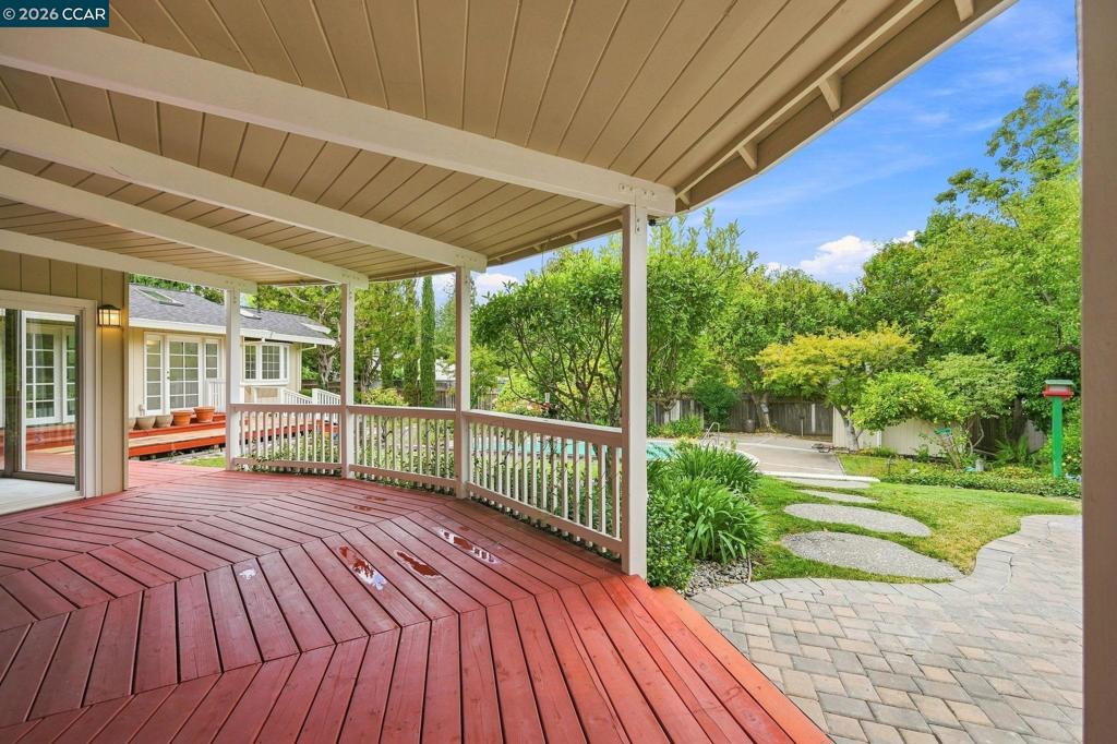 126 Peake Pl Property Photo 31