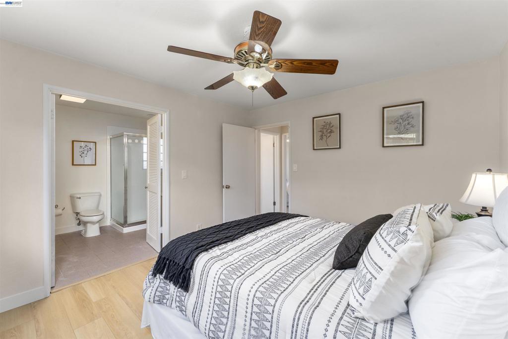 4243 Blewett St Property Photo 27