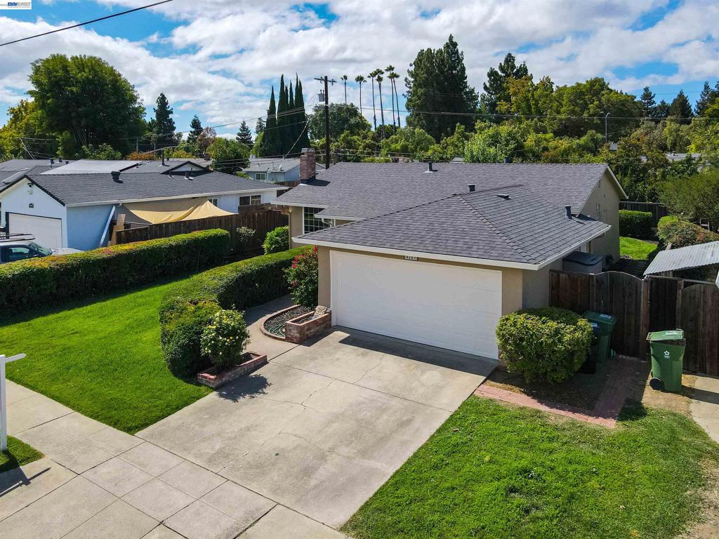 4243 Blewett St Property Photo 41