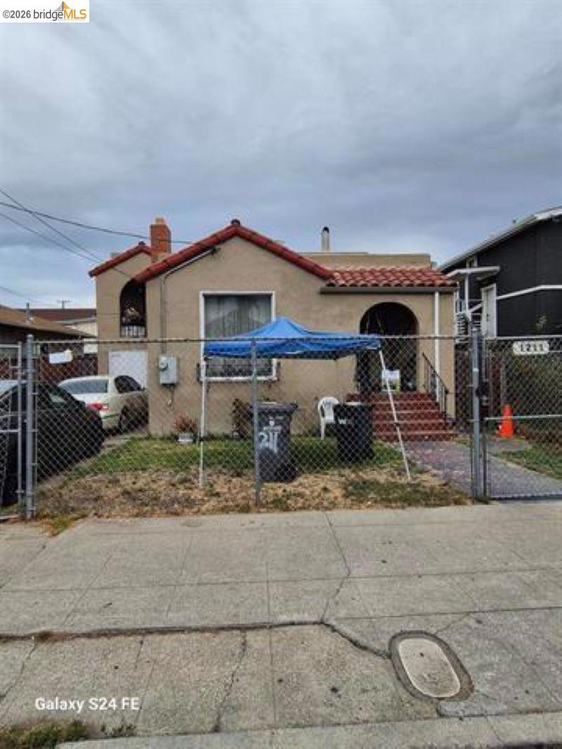 1211 96Th Ave Property Photo 1