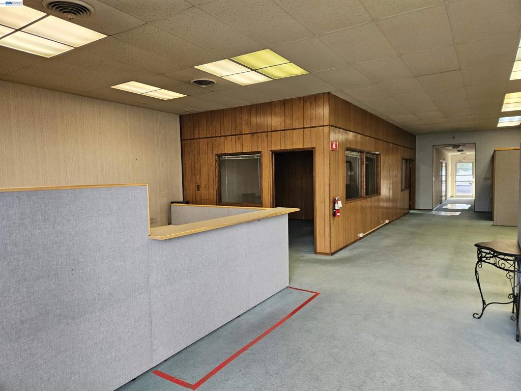 1164 A St Property Photo 6