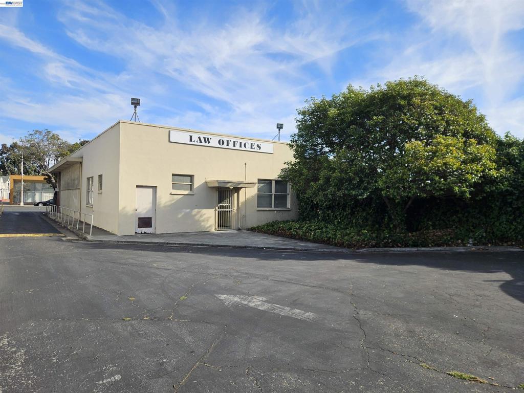 1164 A St Property Photo 18