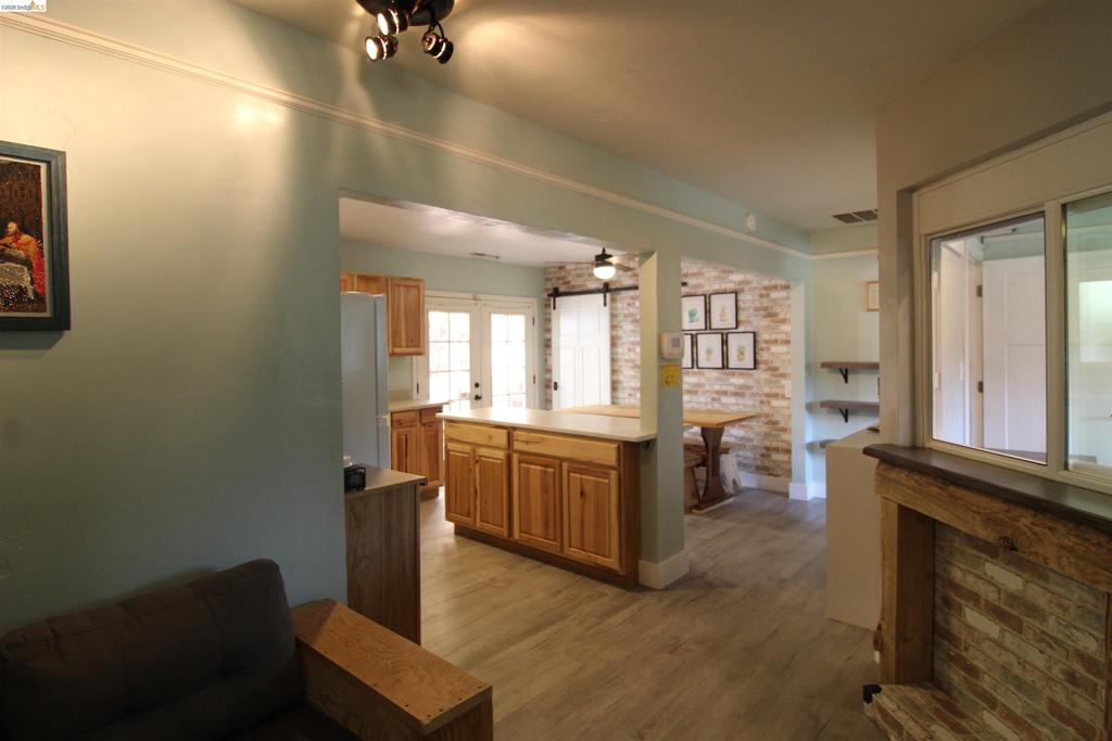 600 Woods Creek Dr Property Photo 19