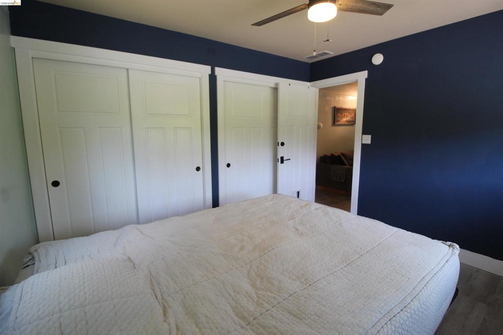 600 Woods Creek Dr Property Photo 23