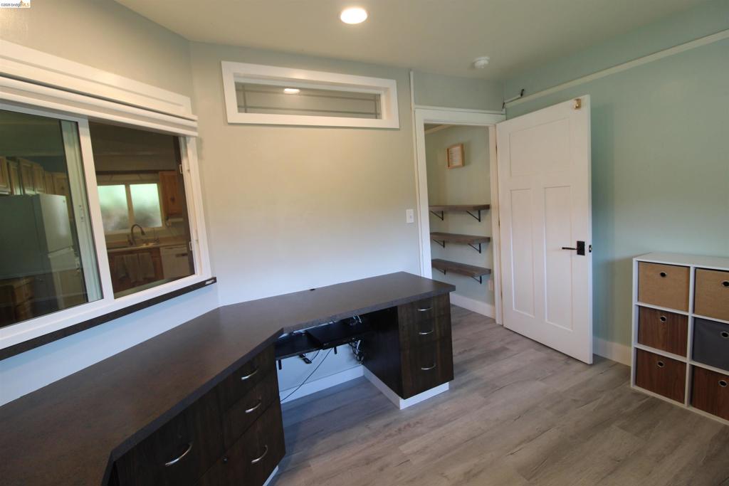 600 Woods Creek Dr Property Photo 29