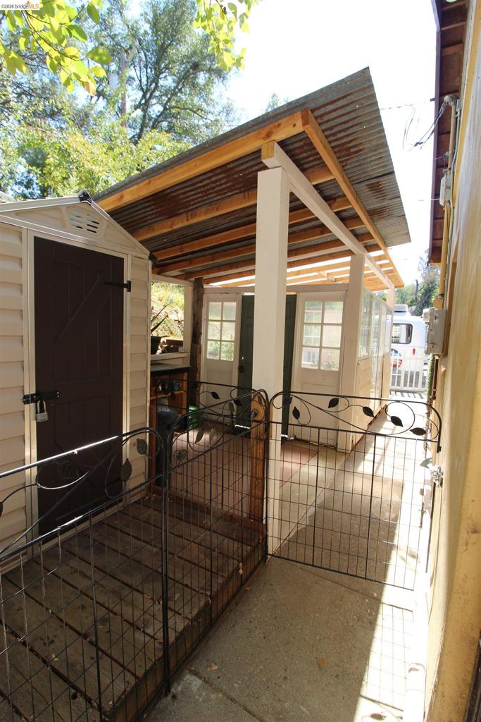 600 Woods Creek Dr Property Photo 44
