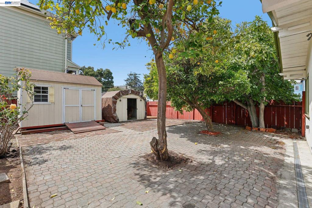 1542 Buena Vista Ave Property Photo 27