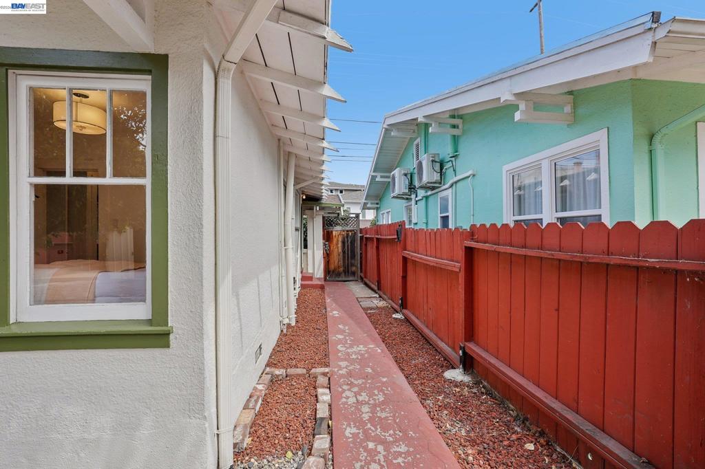 1542 Buena Vista Ave Property Photo 30