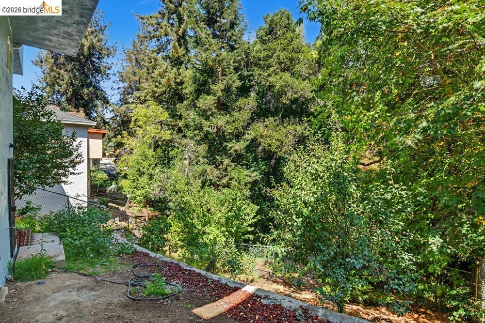 6138 Oakdale Property Photo 60