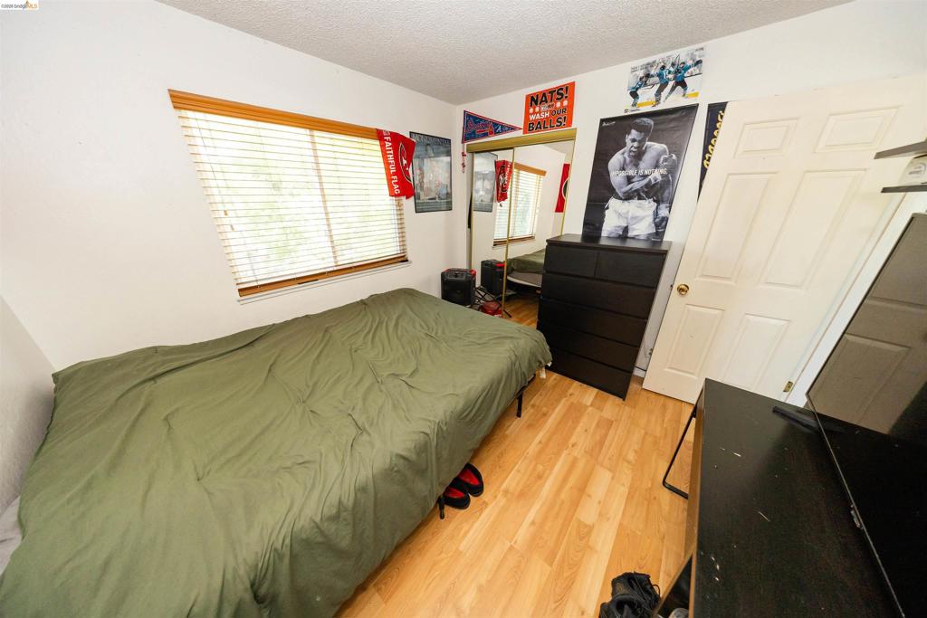 147 Sweetberry Ct. Property Photo 20
