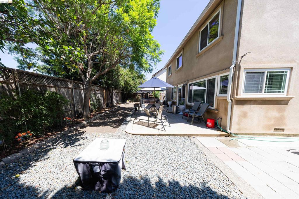 147 Sweetberry Ct. Property Photo 32