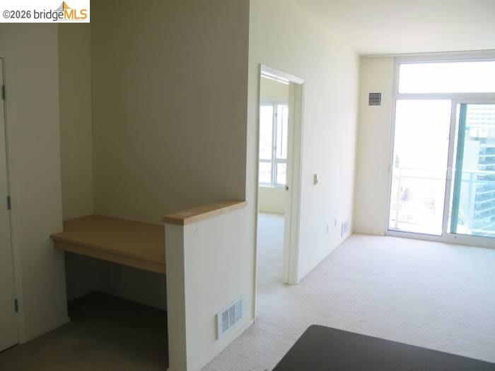 1 Lakeside Dr Property Photo 4