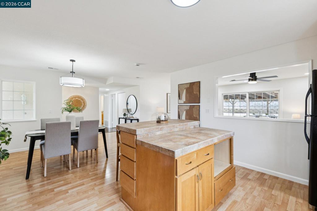 3837 Bayview Cir Property Photo 10