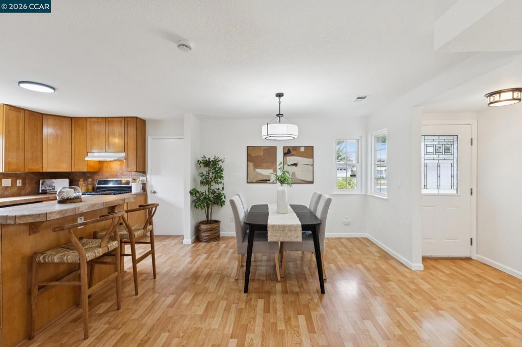 3837 Bayview Cir Property Photo 14