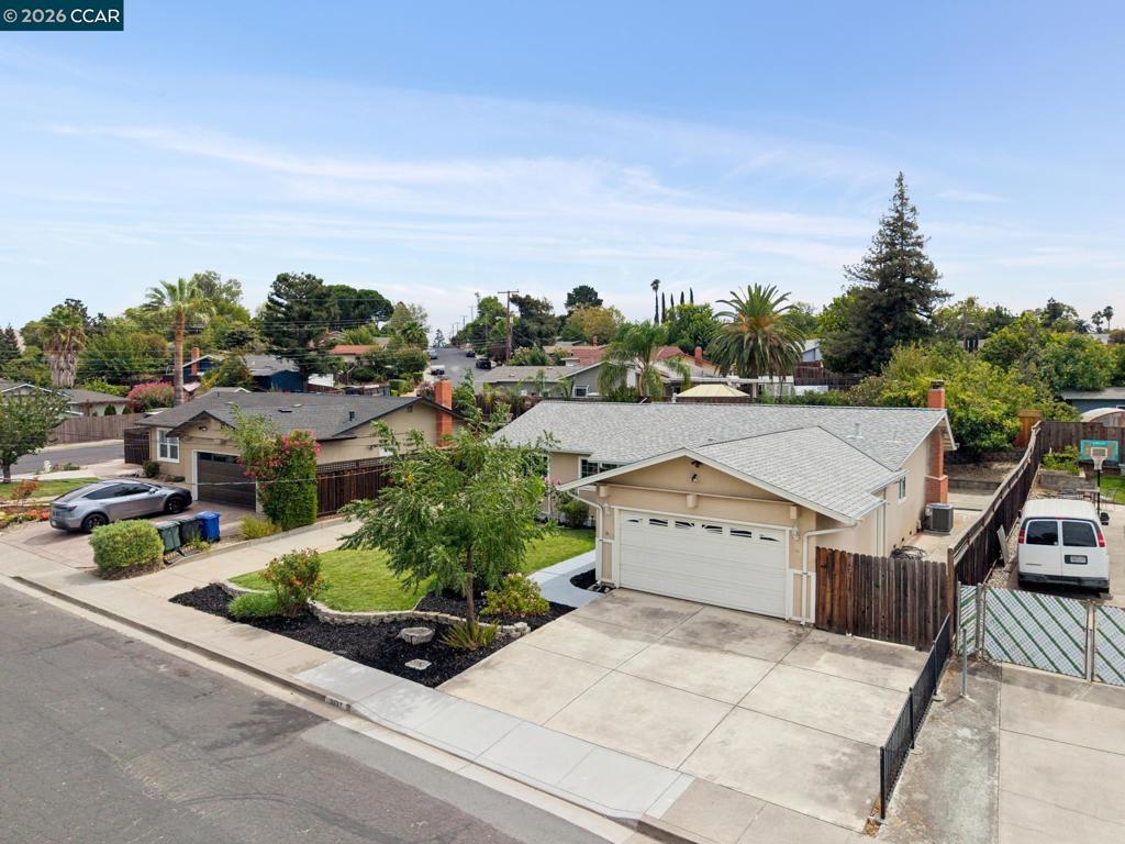 3837 Bayview Cir Property Photo 50