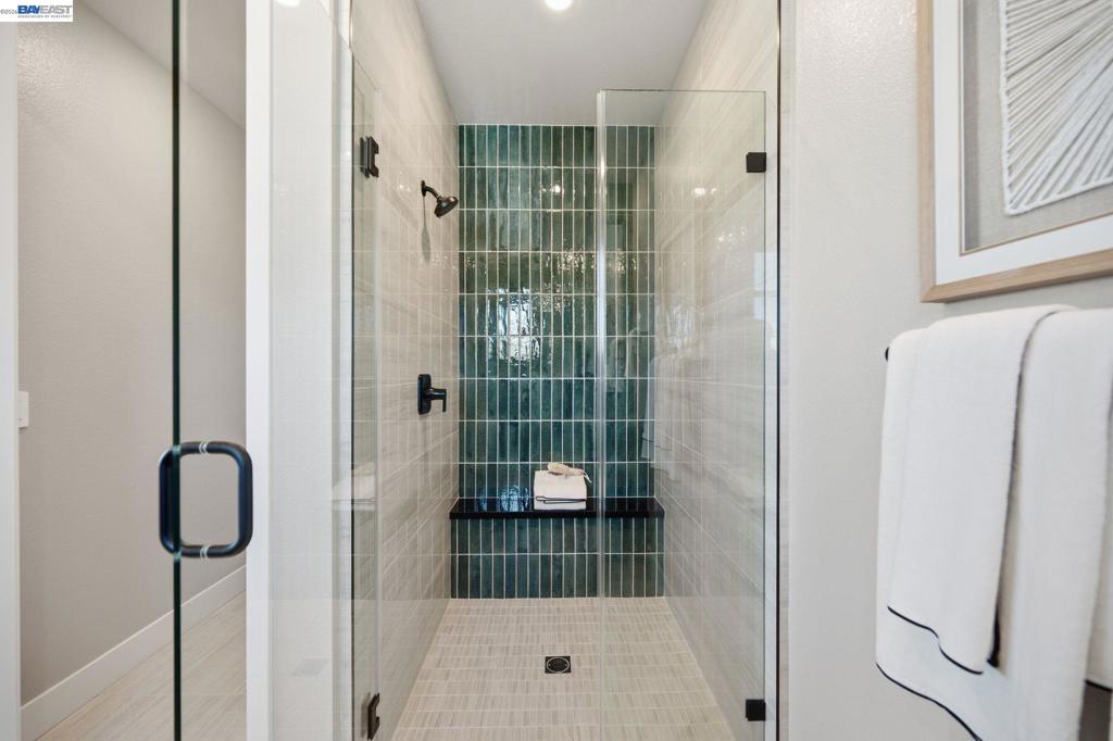 156 Tulare Court Property Photo 24