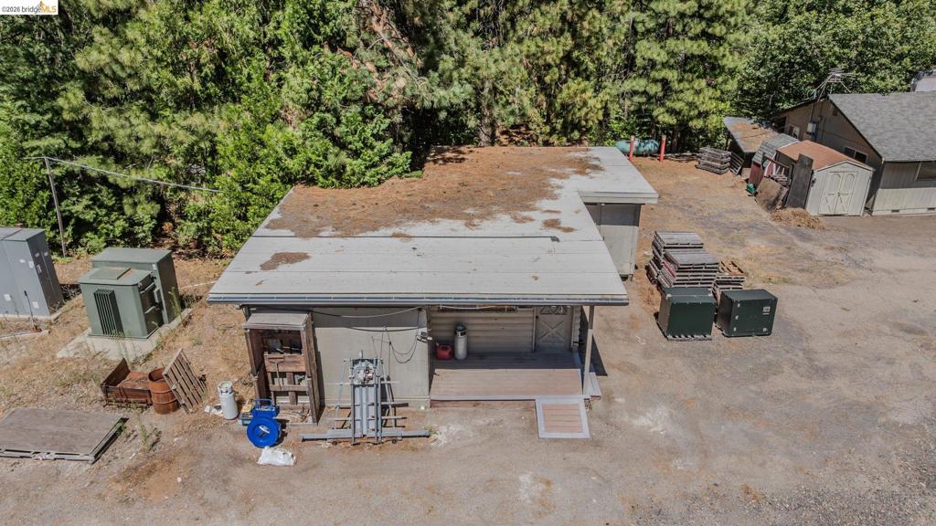 1495 Linebaugh Rd Property Photo 3