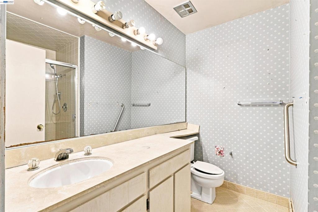 35278 Cornwall Pl Property Photo 14