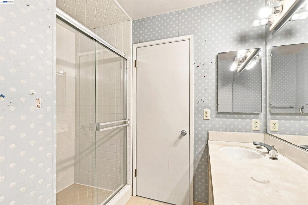 35278 Cornwall Pl Property Photo 15