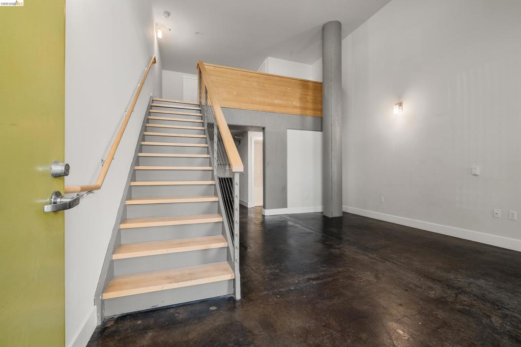 901 Jefferson St. 108 Property Photo 5