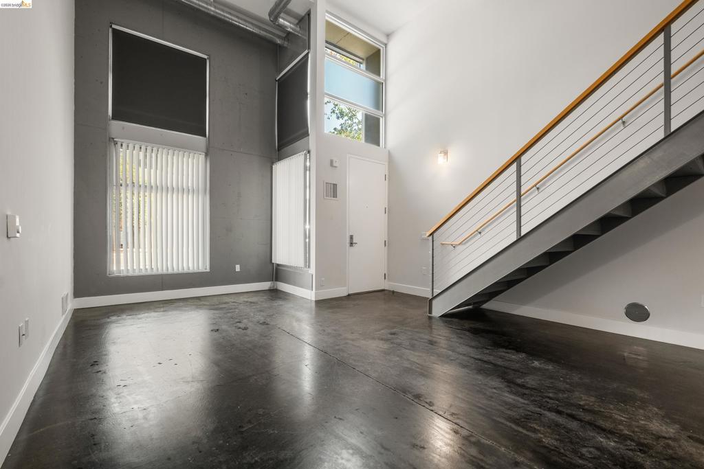 901 Jefferson St. 108 Property Photo 6