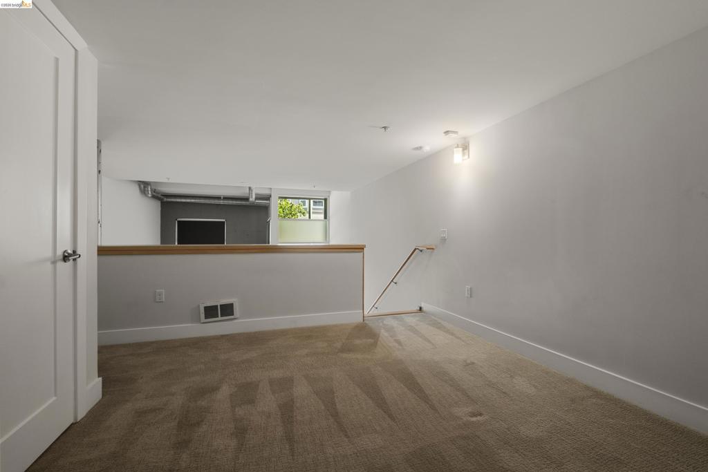 901 Jefferson St. 108 Property Photo 10