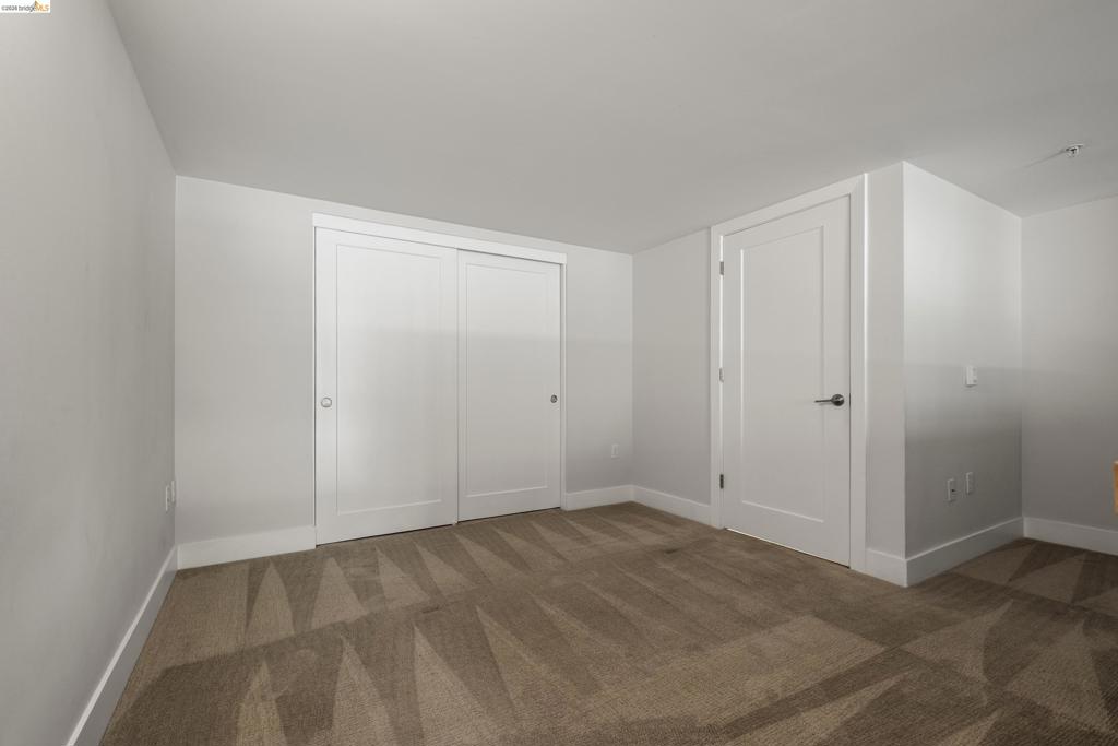 901 Jefferson St. 108 Property Photo 11
