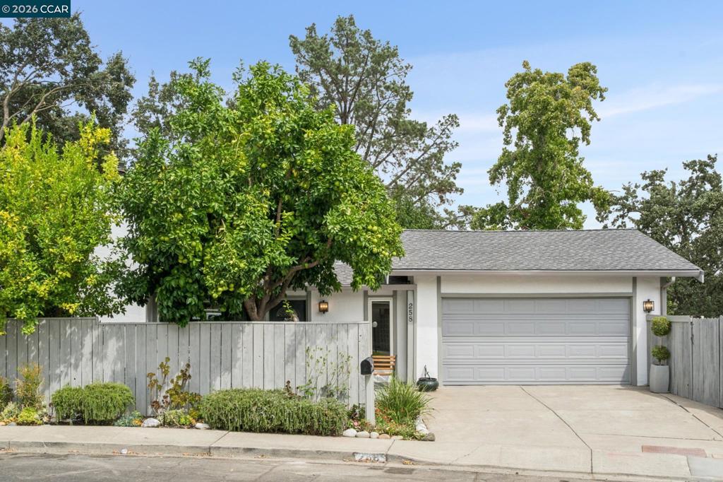 258 Barnett Ter Property Photo 1