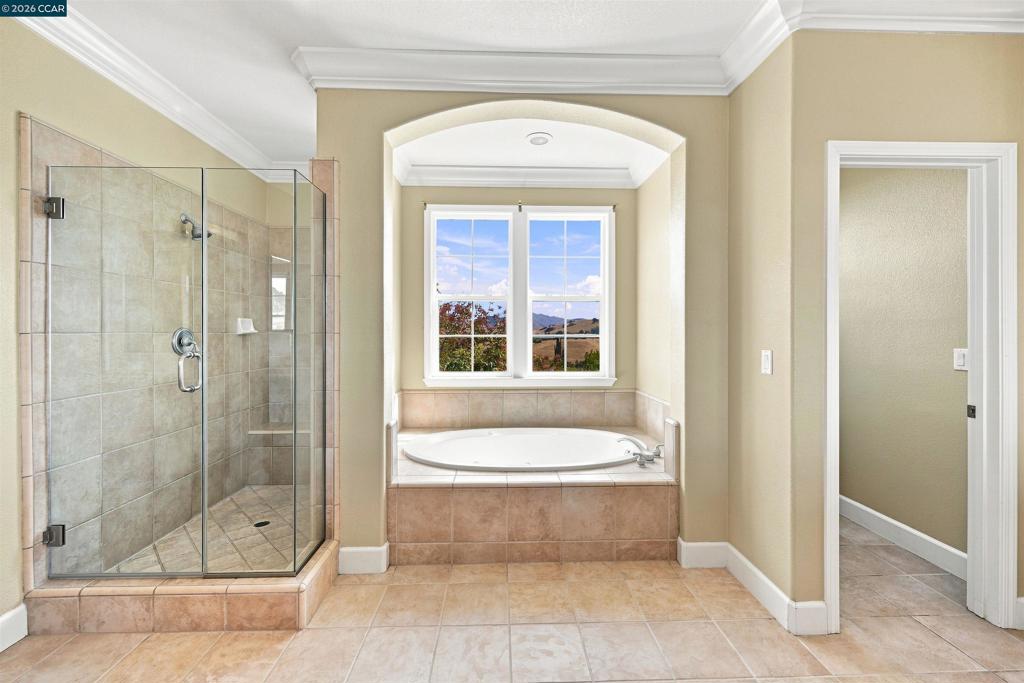 5193 Crystyl Ranch Drive Property Photo 21