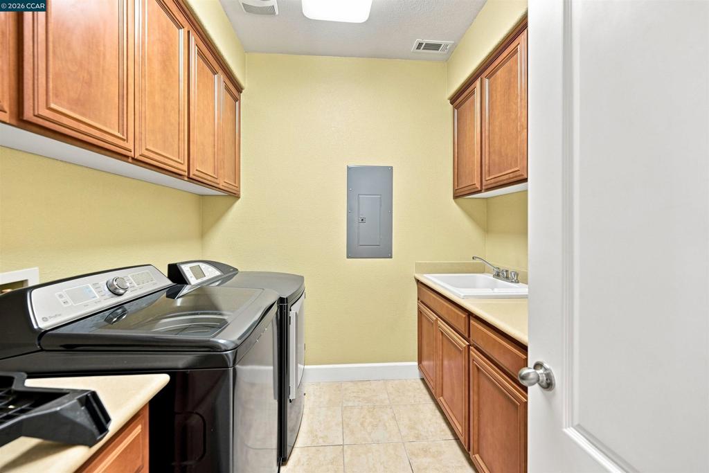 5193 Crystyl Ranch Drive Property Photo 25