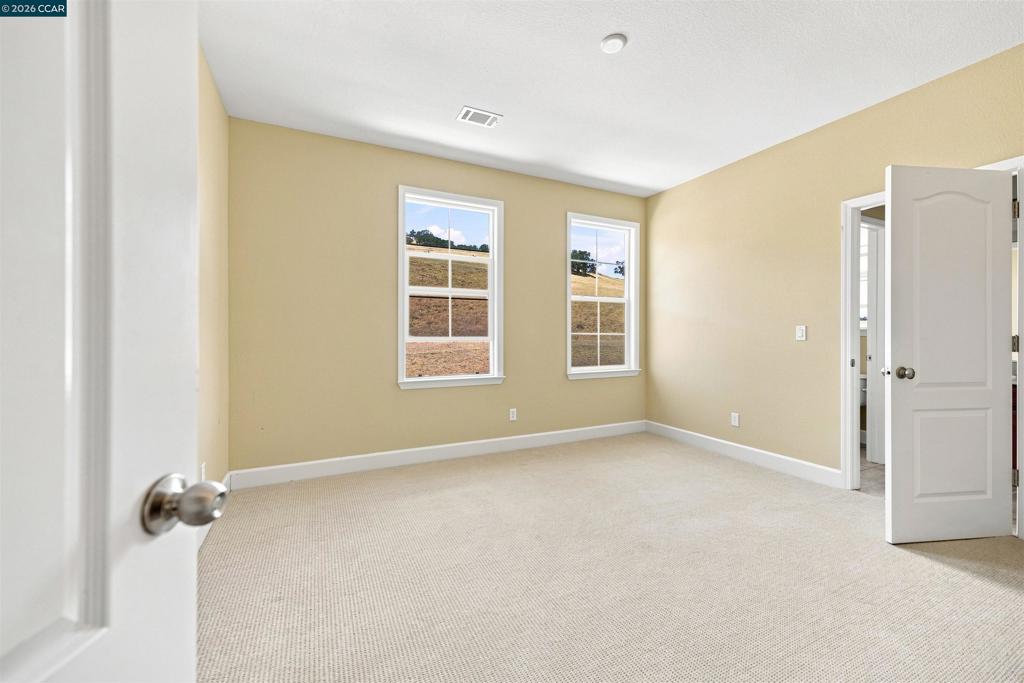5193 Crystyl Ranch Drive Property Photo 28