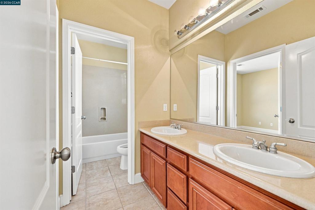 5193 Crystyl Ranch Drive Property Photo 30
