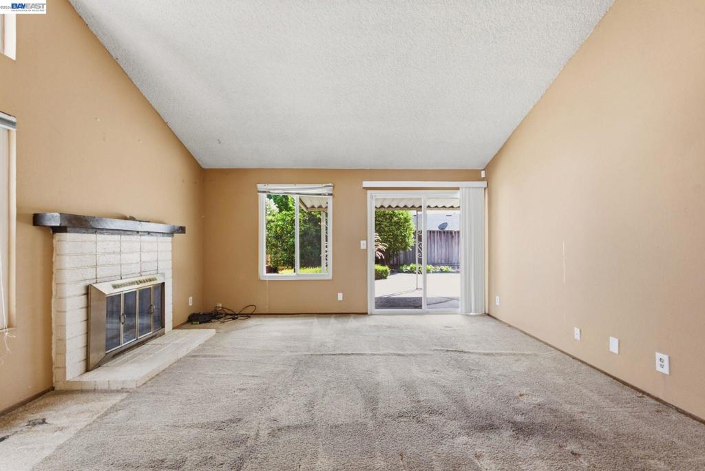 364 Blossom Hill Rd Property Photo 12