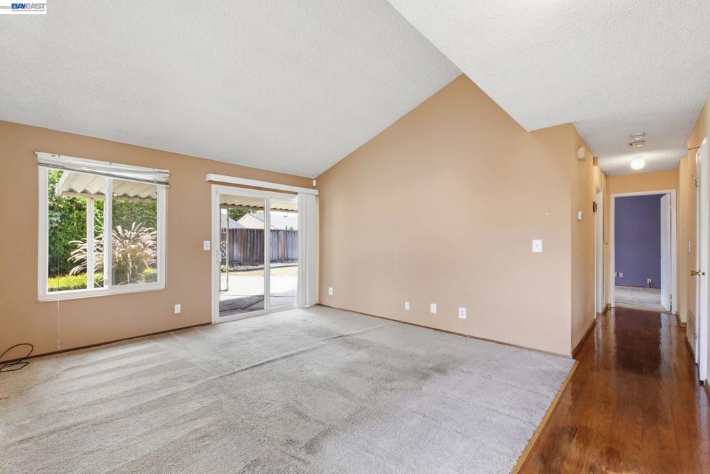364 Blossom Hill Rd Property Photo 15