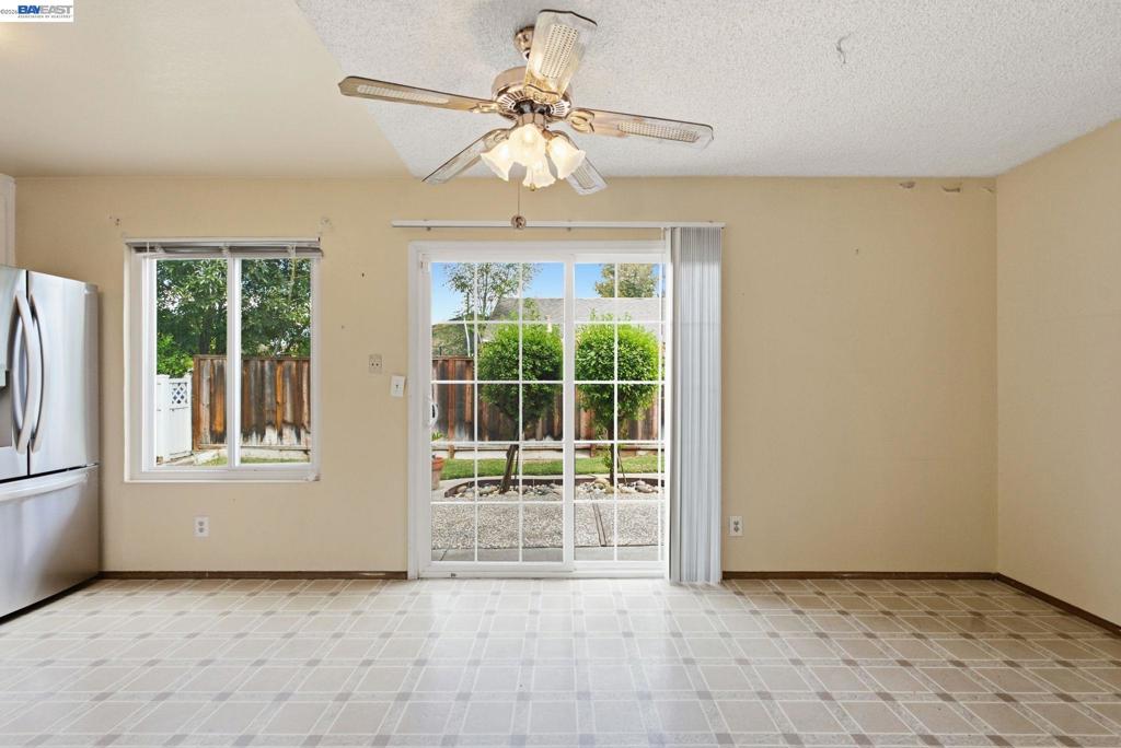 364 Blossom Hill Rd Property Photo 16