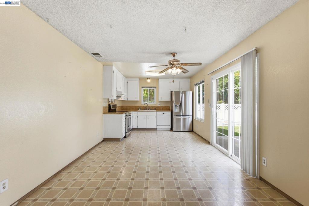 364 Blossom Hill Rd Property Photo 17