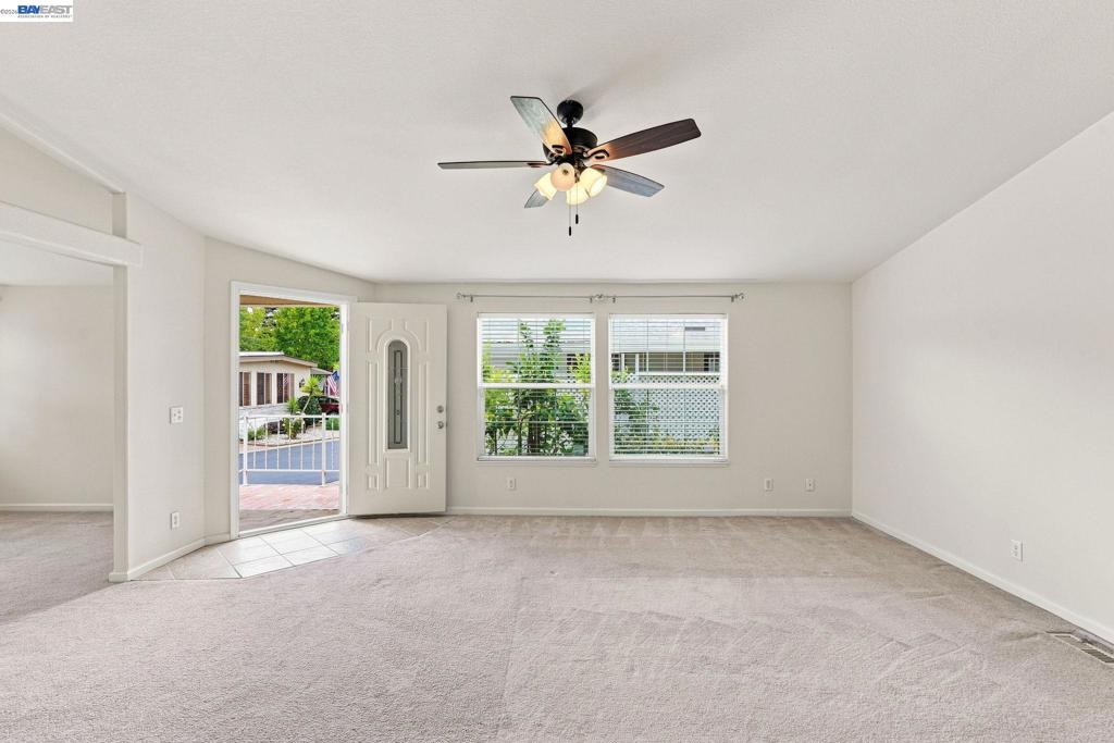 3263 Vineyard Ave., #86 Property Photo 7