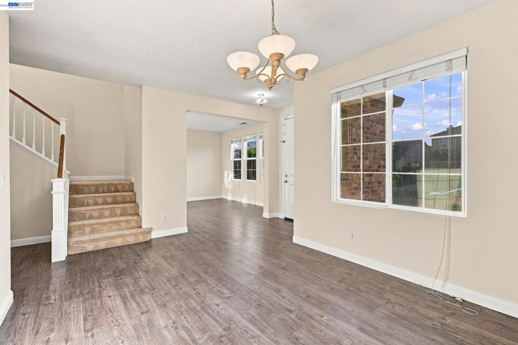 565 Presidio Pl Property Photo 19