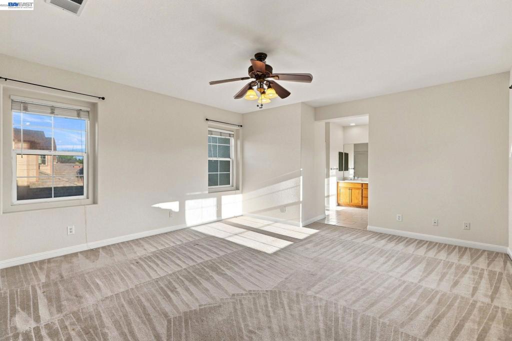 565 Presidio Pl Property Photo 24
