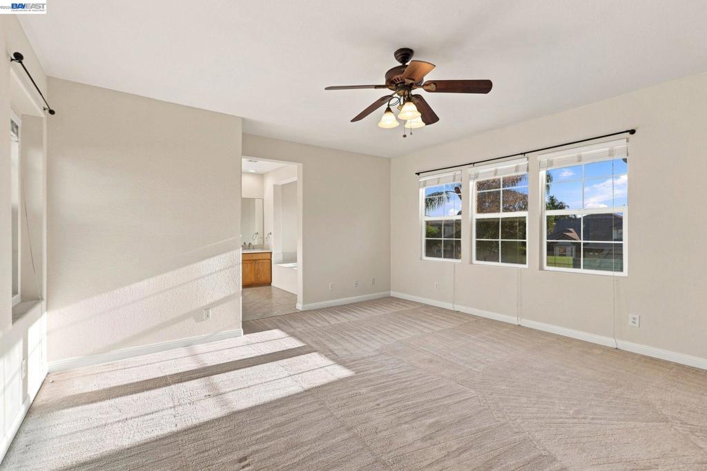 565 Presidio Pl Property Photo 28
