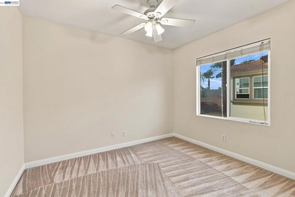565 Presidio Pl Property Photo 33