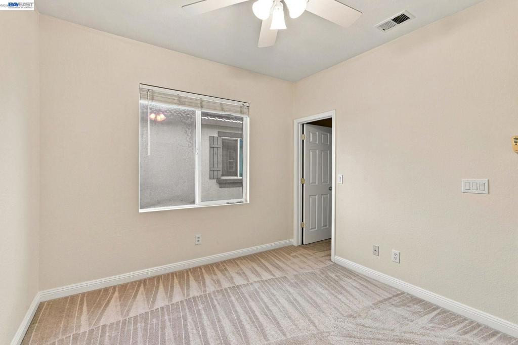 565 Presidio Pl Property Photo 34