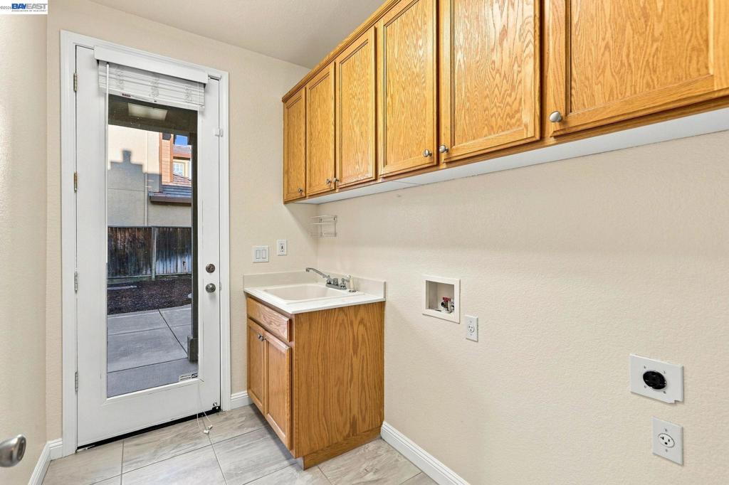 565 Presidio Pl Property Photo 47