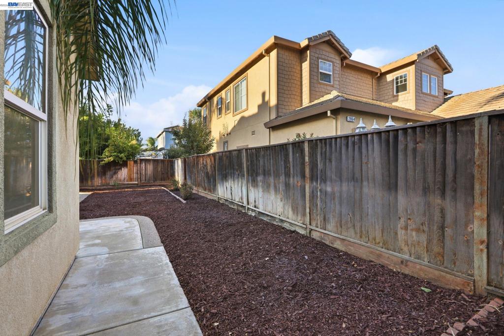 565 Presidio Pl Property Photo 55
