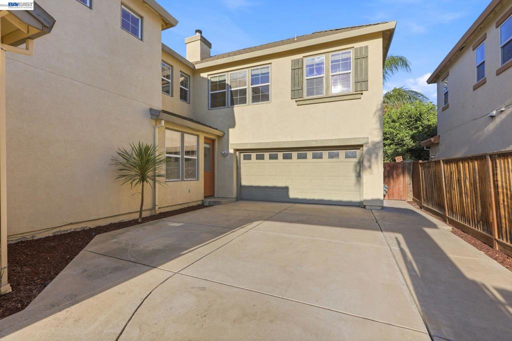 565 Presidio Pl Property Photo 56
