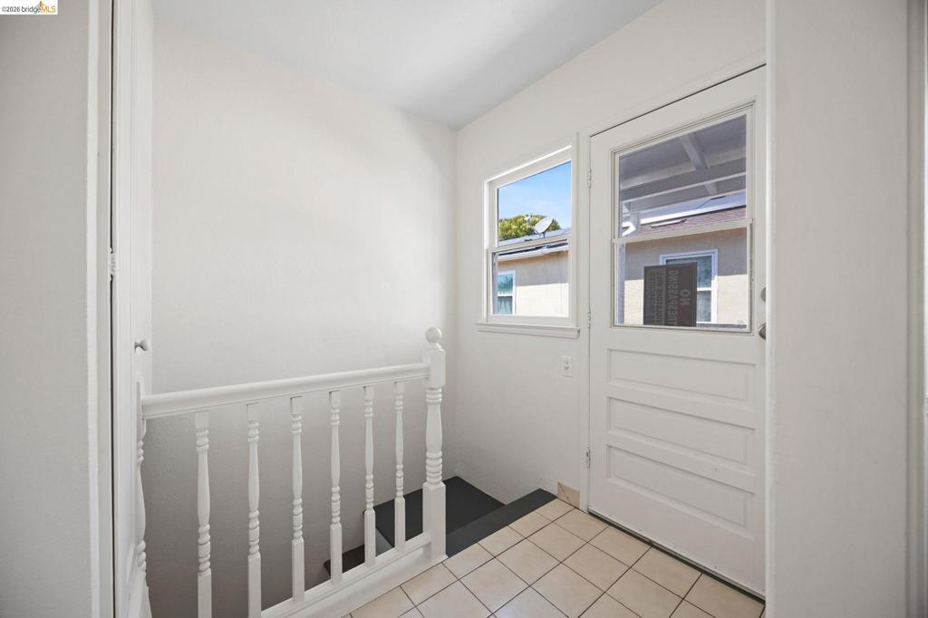 229 Ramona Ave Property Photo 16