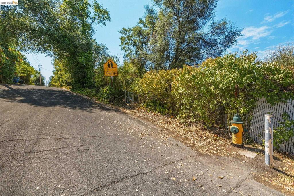 Barretta Street Property Photo 3