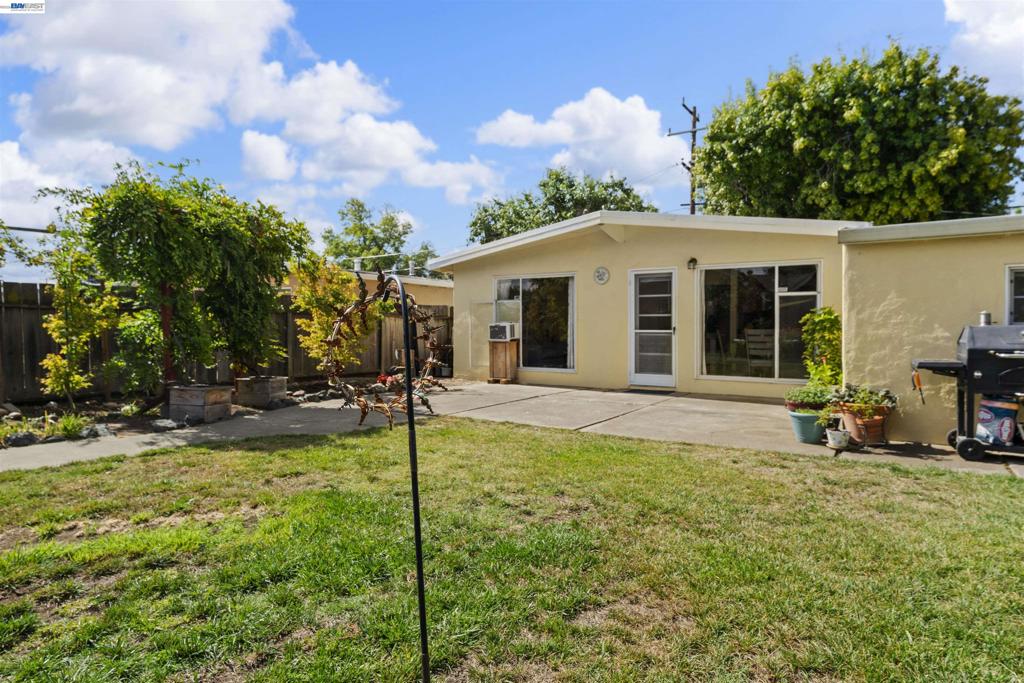 40302 Condon St Property Photo 47